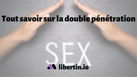 double penetration avec un gode|Double pénétration avec un gode dans la chatte et une bite